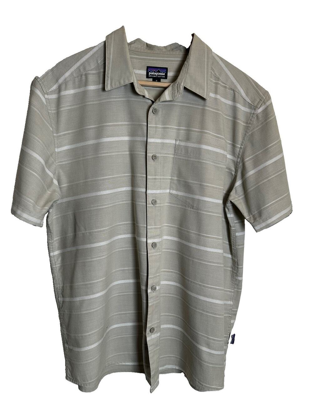 Patagonia Medium Short Sleeve Organic Cotton Striped Button Up Gorpcore Shirt